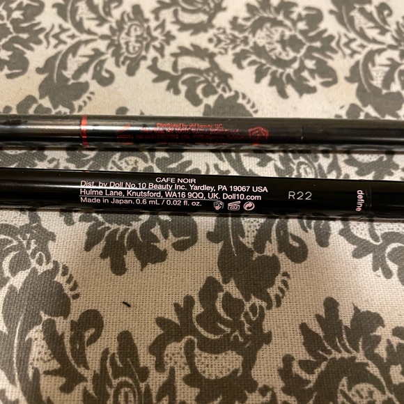 3/$25 - 1 Brow Pencil and 1 liquid eyeliner 👁 - Picture 2 of 2